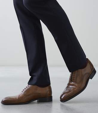 Reiss Riley - Leather Oxford Brogues in Mid Brown