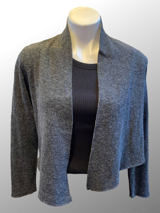 cut loose Women's Cropped Wool Cardigan In Pavement