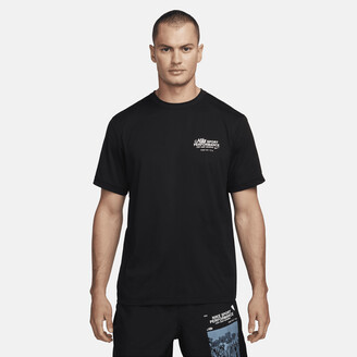 Nike Men's Hyverse Dri-FIT UV Short-Sleeve Versatile Top in