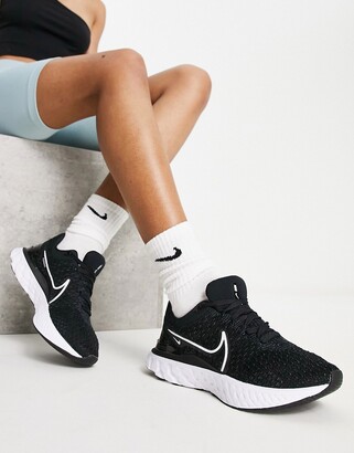 En del Indtil Sump Nike Running React Infinity Run Flyknit 3 in black - ShopStyle Trainers &  Athletic Shoes