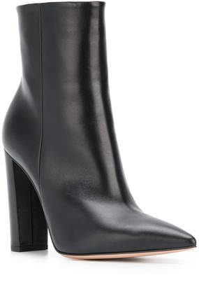 Gianvito Rossi pointed toe ankle boots