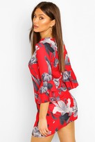 Thumbnail for your product : boohoo Frill Sleeve Floral Shift Dress