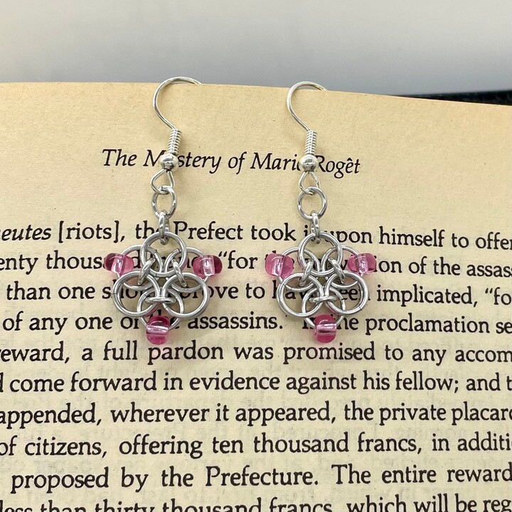 Dainty Celtic Knot Chainmaille Earrings With Glass Beads/Viking Wiccan Gift For Her Medieval Renaissance Costume Minimalist