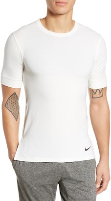 Nike Dri-FIT Transcend Yoga T-Shirt