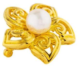 Mikimoto 18K Pearl Flower Brooch