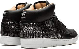 Nike Air Python Lux sneakers
