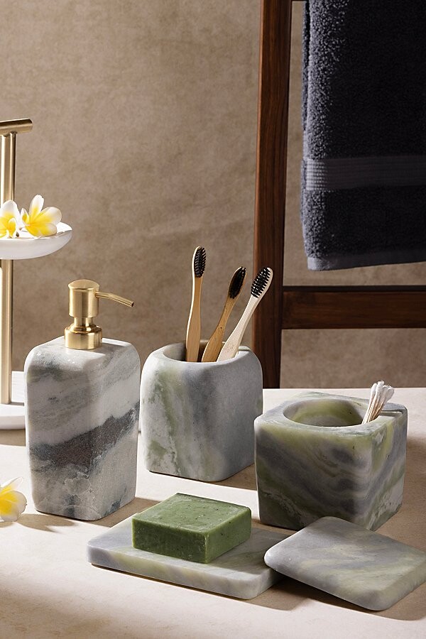 GAURI KOHLI Hanoi Onyx Bath Accessories