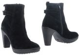 Thumbnail for your product : Evado Ankle boots