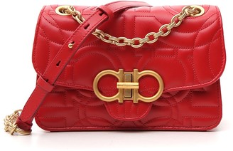 quilted gancini flap bolsa