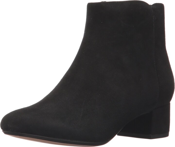 clarks womens suede ankle boots