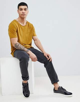 ASOS Design DESIGN relaxed longline t-shirt with raw scoop neck and curve hem in linen mix in green