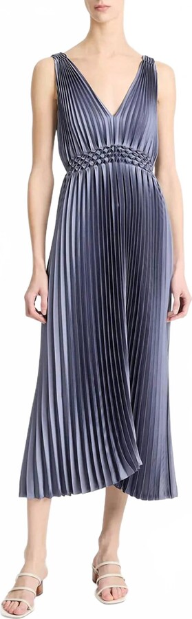 Vince Hand Smocked Pleated Sleeveless Dress In Mauve Thistle