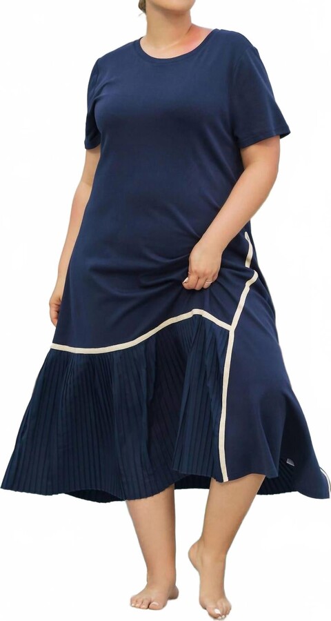 Joh Rowan Pointe Knit Dress With Pleating - Plus Size In Navy