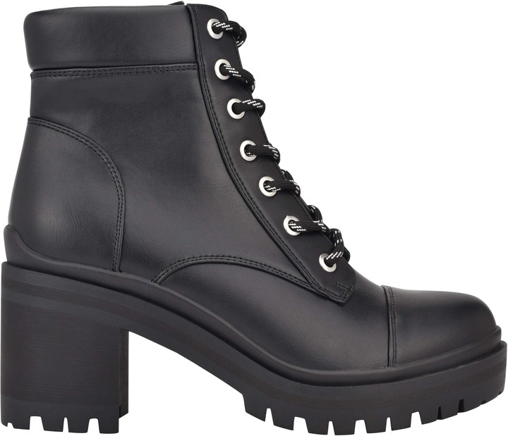 nine west quizme platform boots