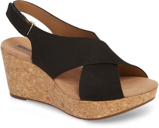 clarks arla peyton wedge sandal