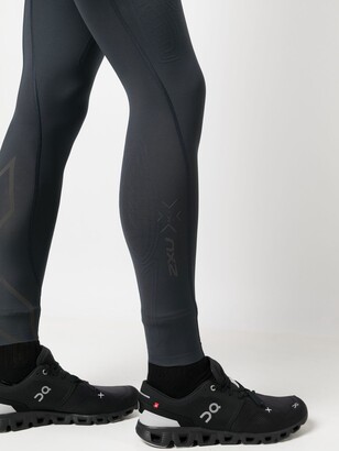 2XU Light Speed compression leggings