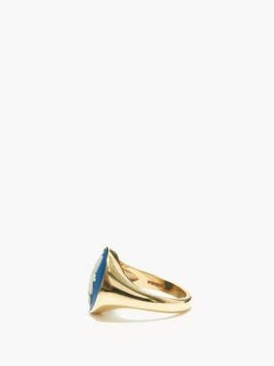 FERIAN Portland Wedgwood Cameo & 9kt Gold Signet Ring - Blue White
