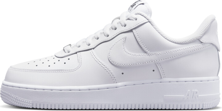 Nike Women's Air Force 1 '07 EasyOn Shoes in White | DX5883-100
