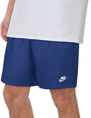 nike club essentials woven