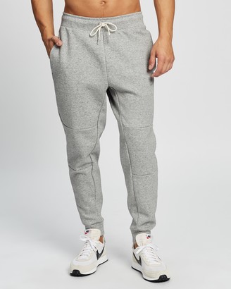 iconic nike tech fleece