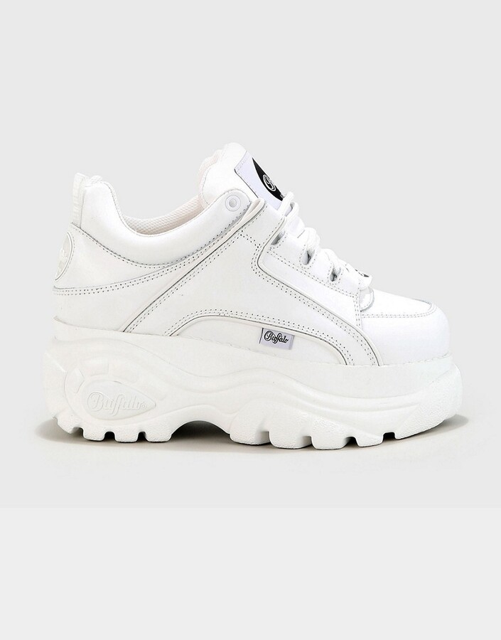 Whirlpool Bevægelig tusind Buffalo David Bitton london platform sneakers in white leather - ShopStyle  Trainers & Athletic Shoes