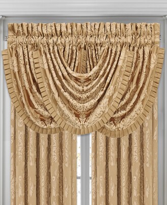 J Queen New York Five Queens Court Colonial Waterfall Valance Bedding
