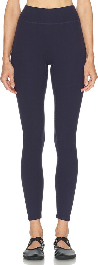437 The Essentials Legging in Navy