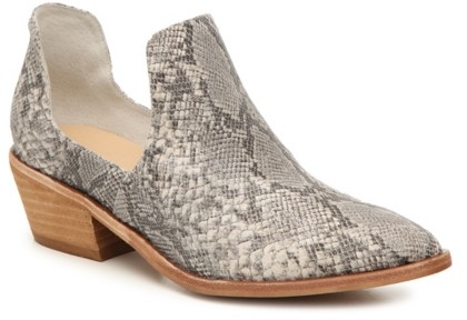 chinese laundry focus bootie