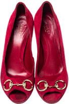 Thumbnail for your product : Gucci Fuchsia Micro Guccissima Suede Horsebit Peep Toe Pumps Size 38
