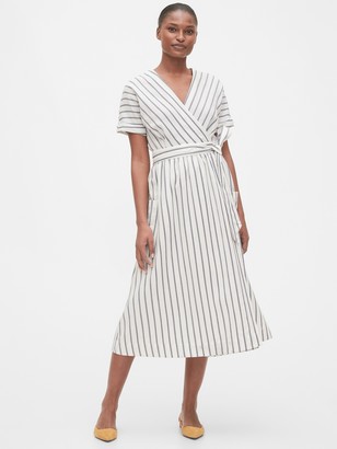 Gap Short Sleeve Wrap-Front Dress in Linen-Cotton