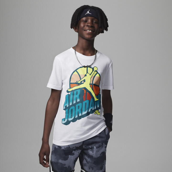 Graphic Tee Michael Jordan, Basketball T-Shirt, Contemporary Abstract –  KatiaSkye