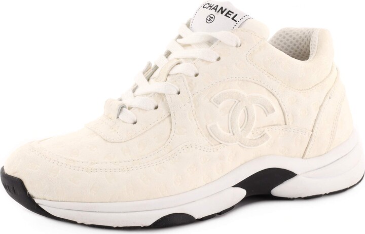 Leather trainers Chanel White size 39 EU in Leather  22805832