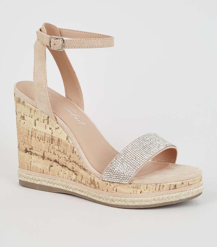 nationalsang Dykker Kælder New Look Women's Wedges | Shop the world's largest collection of fashion |  ShopStyle Australia