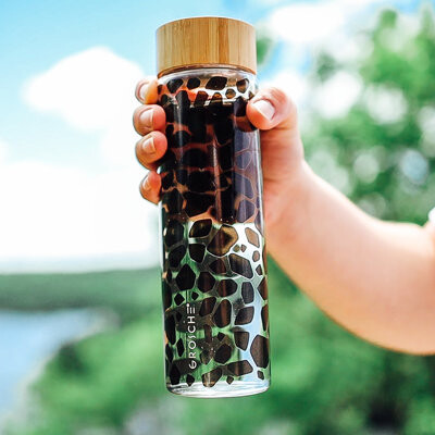 Grosche VENICE Eco-Friendly Glass Water Bottle with Bamboo Lid & Protective Sleeve (Black)