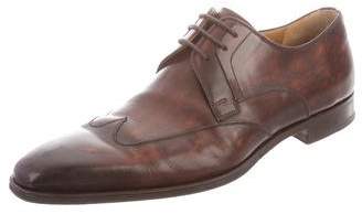 Magnanni Leather Wingtip Derby Shoes