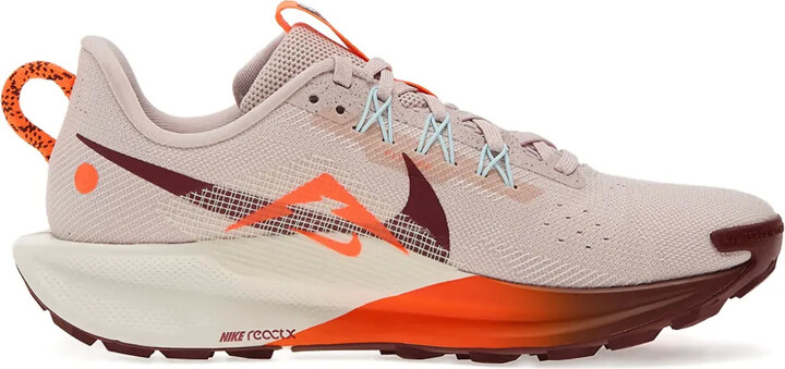 Nike Pegasus Trail 5 Trainers