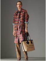 Thumbnail for your product : Burberry The Medium Giant Tote in Graphic Print Jute