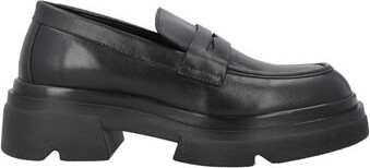 Emanuélle Vee Woman Loafers
