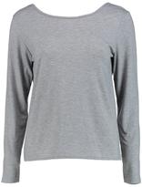Thumbnail for your product : boohoo Molly V Back Long Sleeve T-Shirt