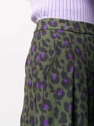 Boutique Moschino Pleated Leopard Print Skirt