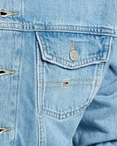 Thumbnail for your product : Tommy Jeans Cropped Tommy Flag Trucker Jacket