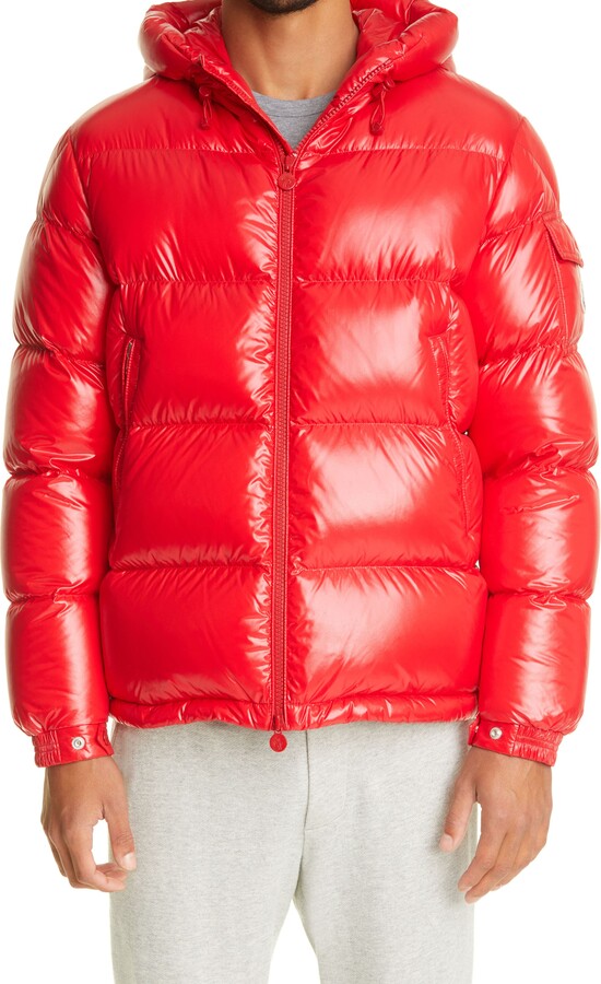 moncler puffer red