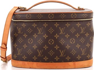 Louis Vuitton Cosmetic Bags - 41 For Sale on 1stDibs