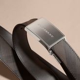 Thumbnail for your product : Burberry Reversible Smoked Check and Leather Plaque Belt