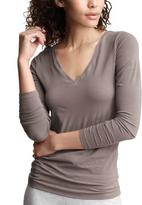 Thumbnail for your product : Gap Pure Body long-sleeve V-neck tee