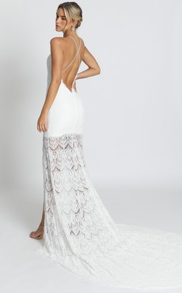 Showpo Fall In Deep Gown in ivory lace - 4 (XXS) Bridal Gowns Showpo Fall In Deep Gown in ivory lace - 4 (XXS) Bridal Gowns