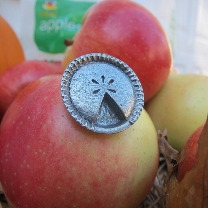Pie Lapel Pin - Cc266- Baking Pins- Baker Gifts- Apple