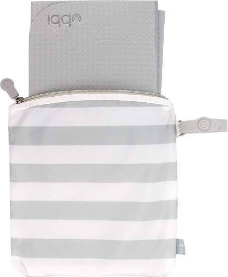 Ubbi UbbiOn-The-GoChangingMat+Bag-White