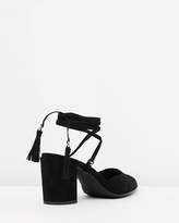 Thumbnail for your product : Spurr ICONIC EXCLUSIVE - Lillian Pumps
