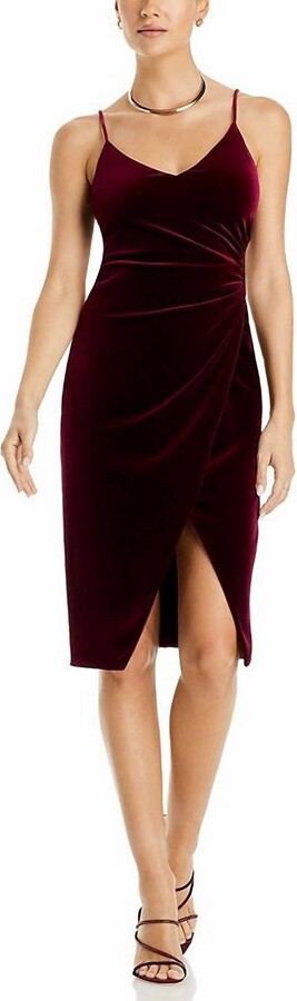 Black Halo Bowery Sheath Dress In Burgundy
